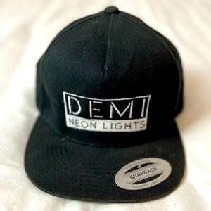 NWT Demi Lovato 2014 Neon Lights Tour SnapBack Hat